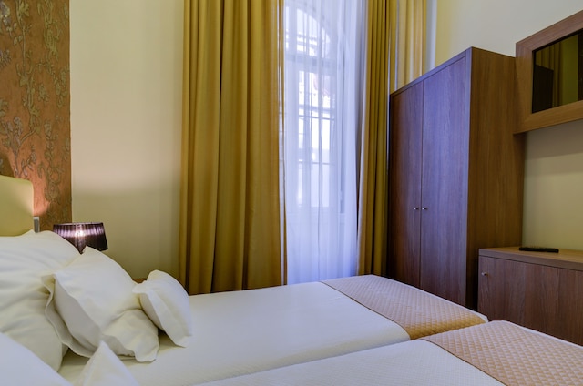 ホテル イン ロッシオ