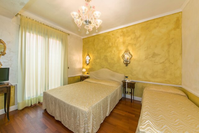 パンタロン ホテル