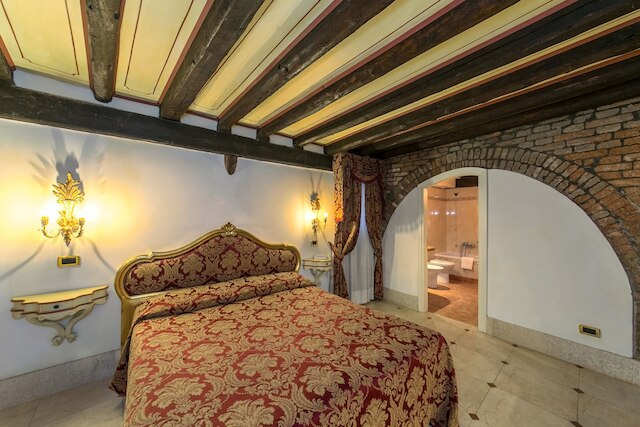 パンタロン ホテル