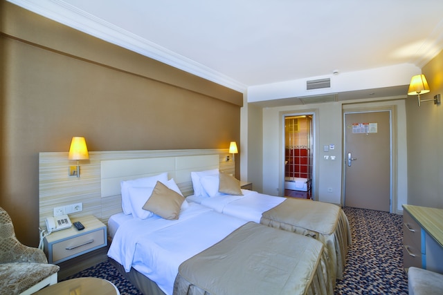 ホテル グランド エミン