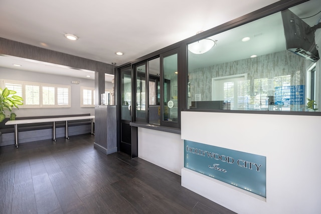 ハリウッド シティ イン