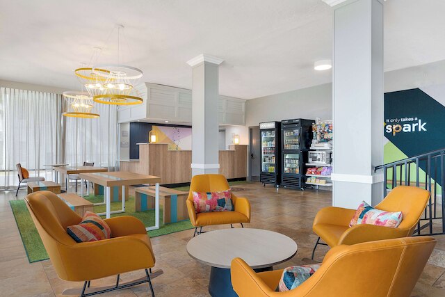 スパーク バイ ヒルトン オーモンド ビーチ オーシャンフロント