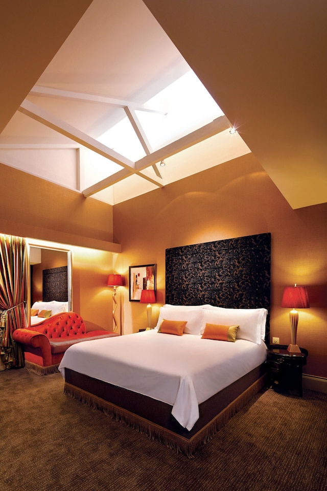 ザ スカーレット ホテル