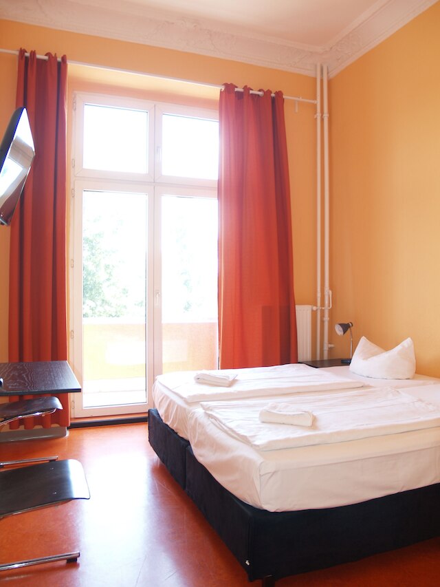 ハッピーゴーラッキー ホテル & ホステル