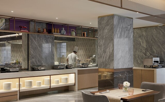 アストリア ホテル