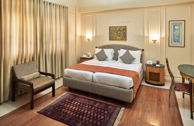 アストリア ホテル