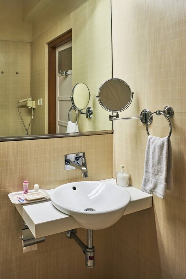 アストリア ホテル