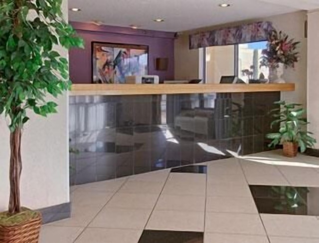 スーパー 8 バイ ウィンダム デンバー ステープルトン