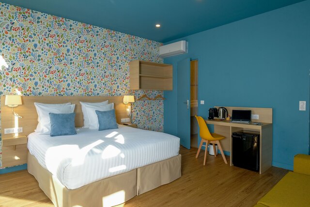 ホテル デュ セントル、AMMI ホテル