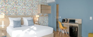 ホテル デュ セントル、AMMI ホテル