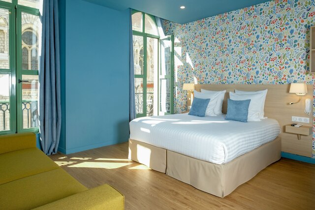 ホテル デュ セントル、AMMI ホテル