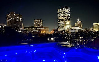 クラレンドン スクエア