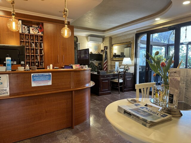 ユーロ ハウス イン エアポート