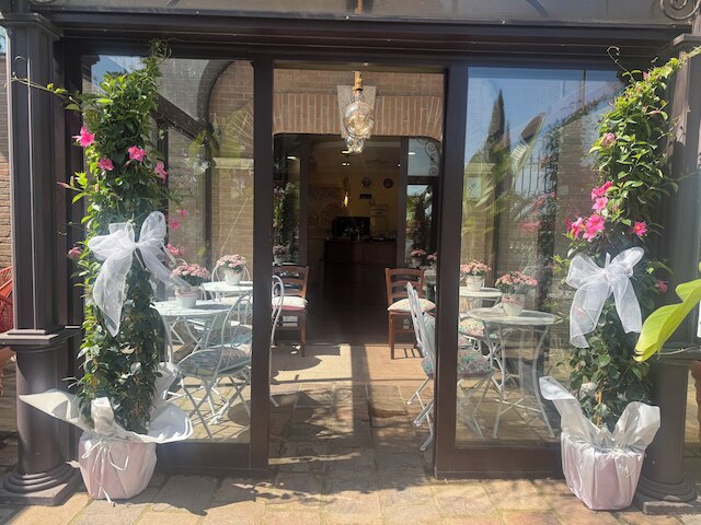 ユーロ ハウス イン エアポート