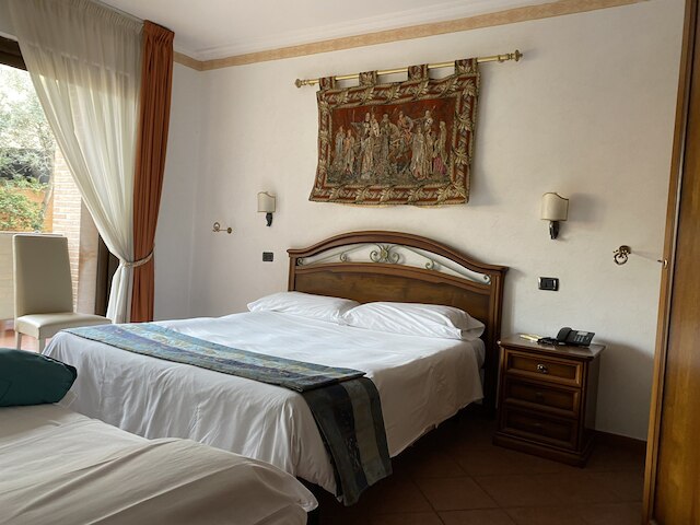 ユーロ ハウス イン エアポート