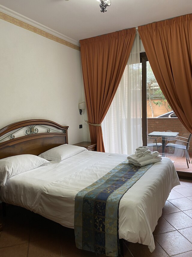 ユーロ ハウス イン エアポート