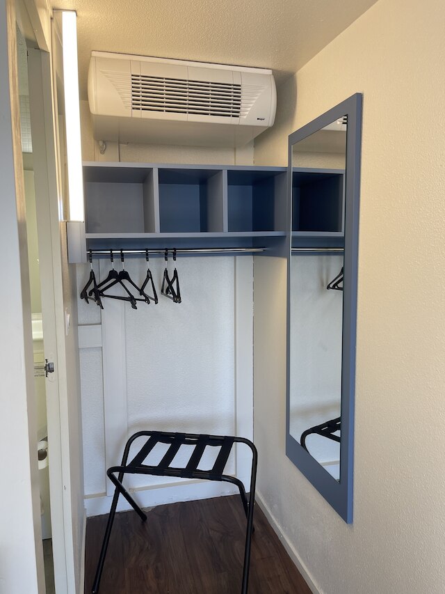 キリヤード ディレクト モンペリエ サン ジャン ドゥ ヴダ - ラ ペリエール