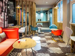 イビス クリシー サントル メリー