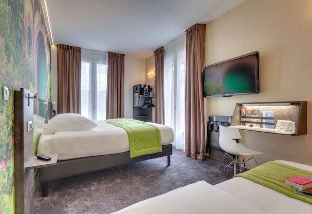 キリアド レンヌ センター ガール