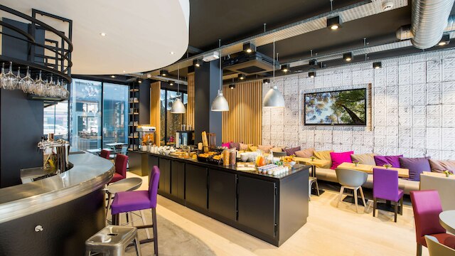 カンパニール レンヌ サントル - ガール