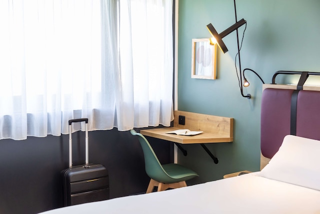 カンパニール ラ ロシェル ノール - ピルボロー