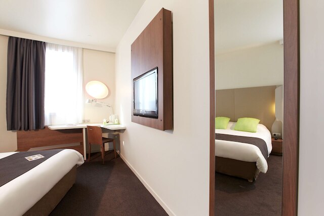 ホテル カンパニール ナント ウエスト - サン テルブラン