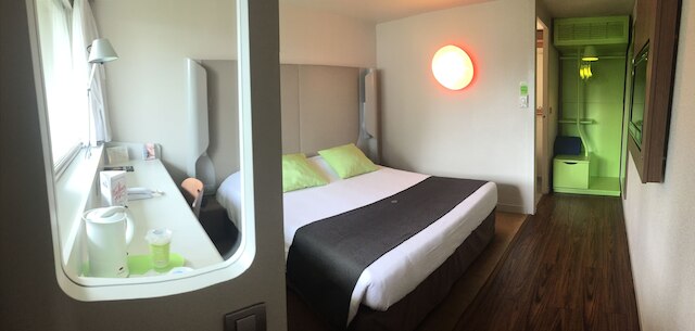 ホテル カンパニール ナント ウエスト - サン テルブラン