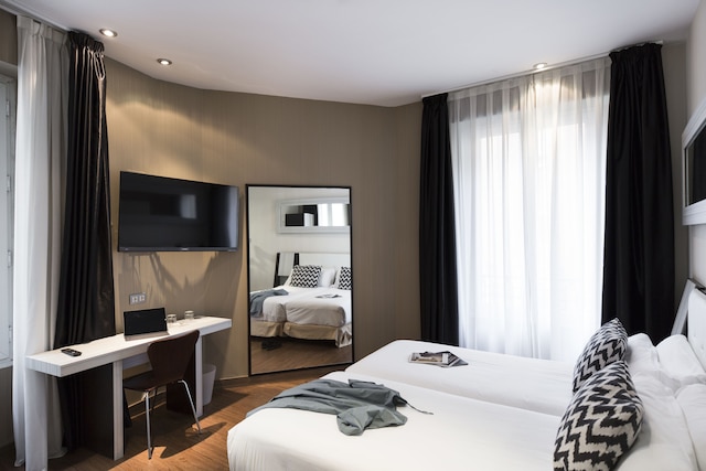 プチ パレス トリバル