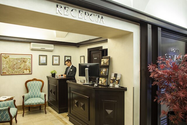 ホテル セナッキ