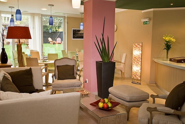 ホテル ミカエル