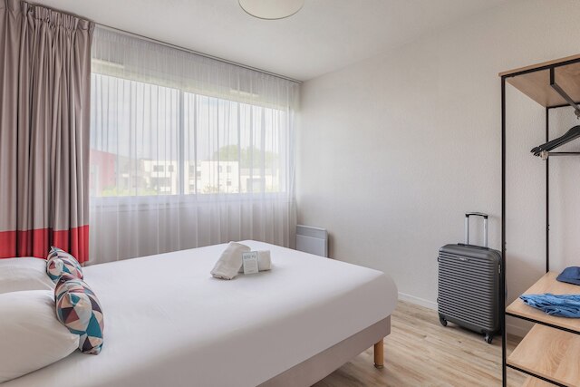 アパートシティ クラシック ラ ロシェル サントル