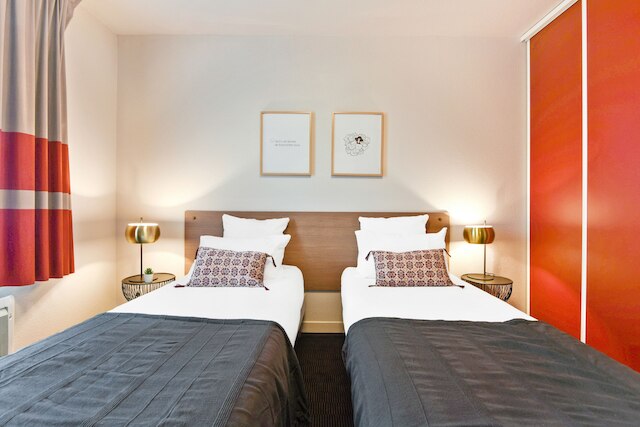 アパートシティ コンフォート リール ユーラリル