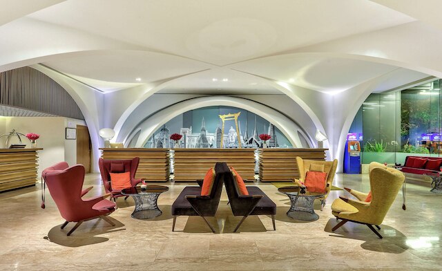 ダブルツリー バイ ヒルトン  スクンビット バンコク