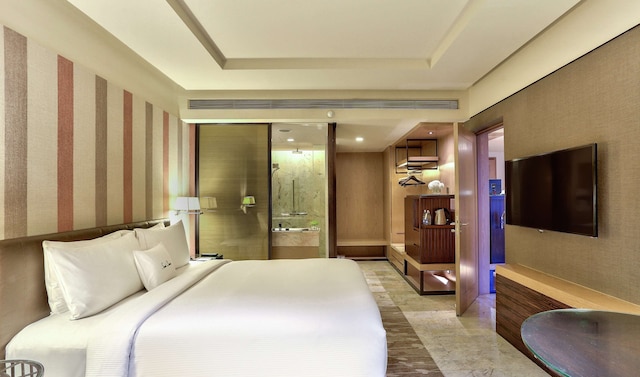 ダブルツリー バイ ヒルトン  スクンビット バンコク