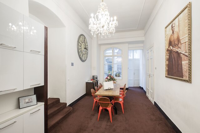 オールド タウン スクエア レジデンス バイ エンブレム