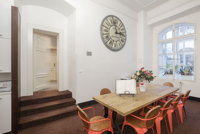 オールド タウン スクエア レジデンス バイ エンブレム