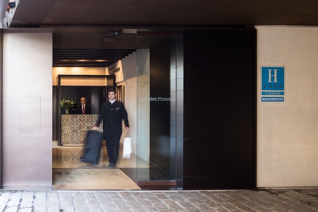 ホテル ポサダ デル ルセロ