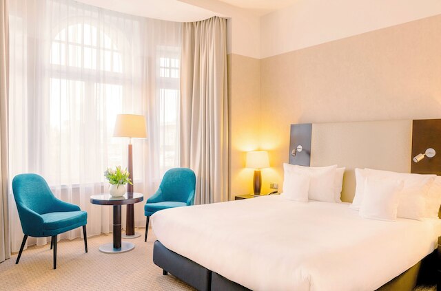 ポロニア パレス ホテル