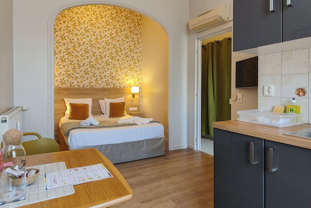 アパートホテルAMMIニースマッセナ（元アジュパ）