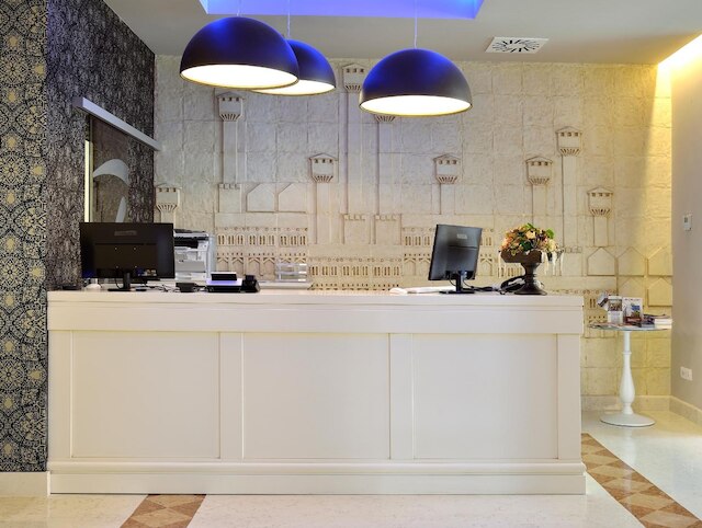 ヅァンホテル レジーナ