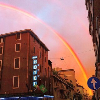 ピッコロ ホテル