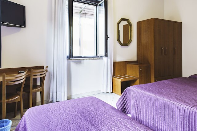 ベニーニ ホテル