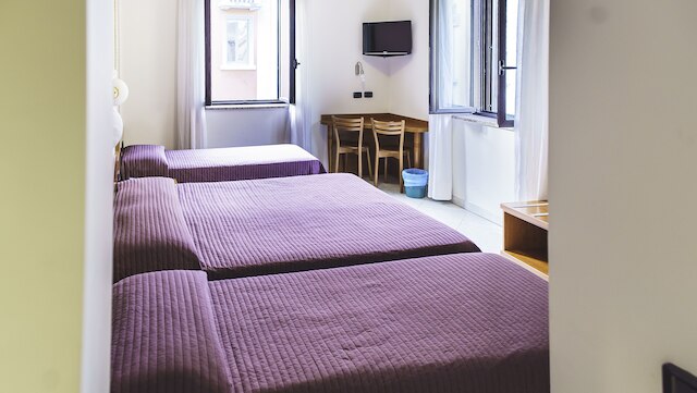 ベニーニ ホテル