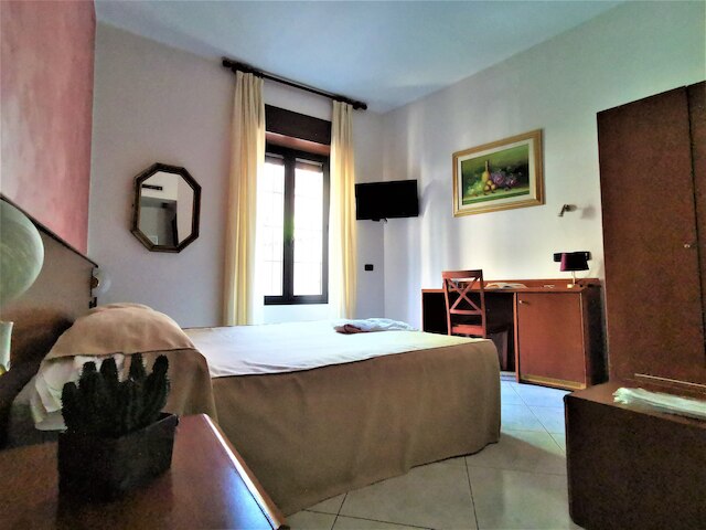 ベニーニ ホテル