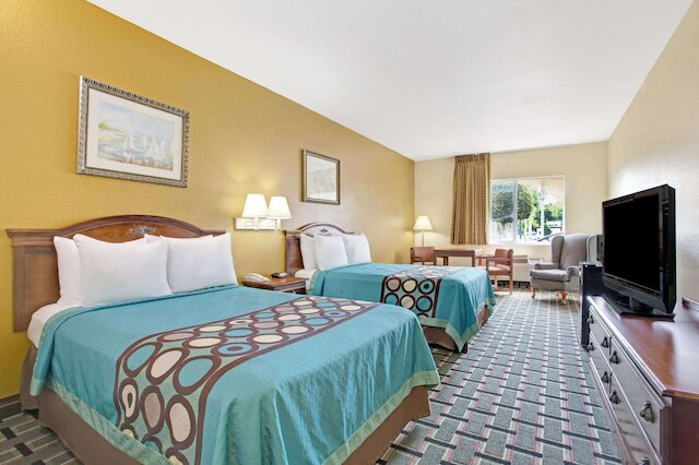 スーパー 8 バイ ウィンダム デイトナ ビーチ