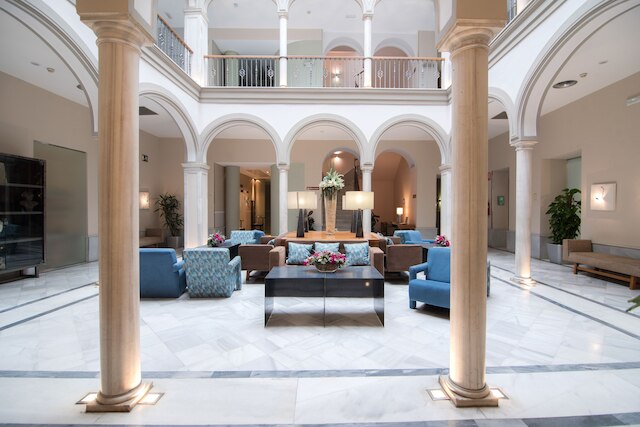 プチ パレス マルケス サンタ アナ