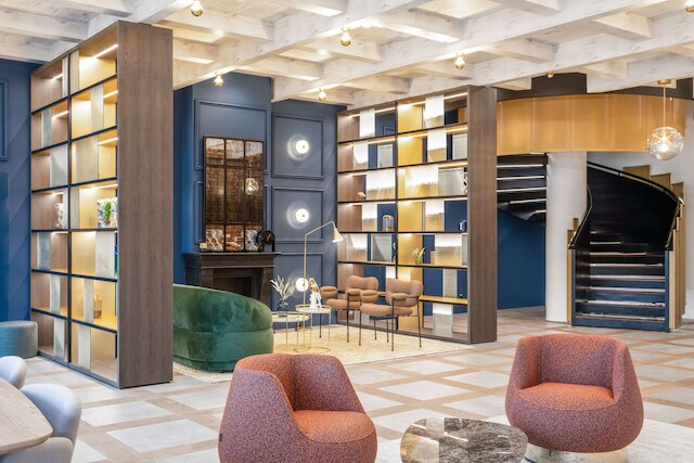 ゴールデン チューリップ ワルシャワ セントラム