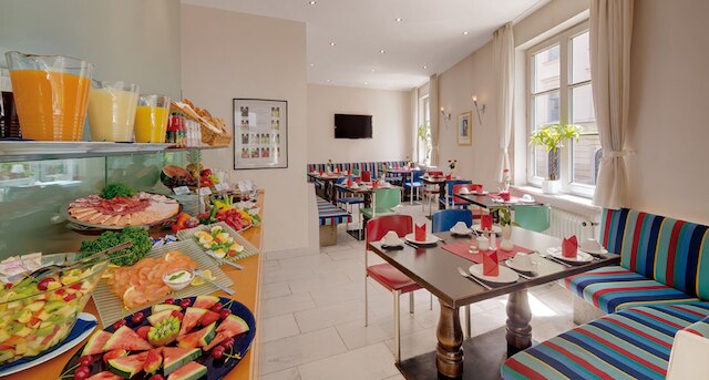 ホテル アム ラトハウス