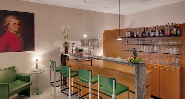 ホテル アム ラトハウス