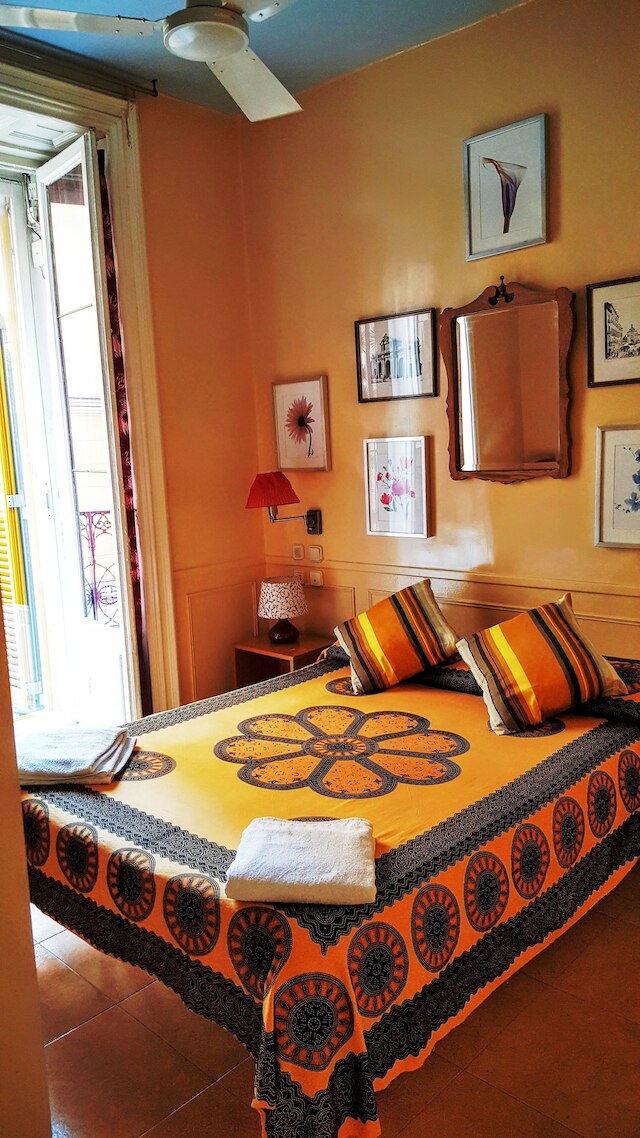 ホスタル ラ フォンターナ